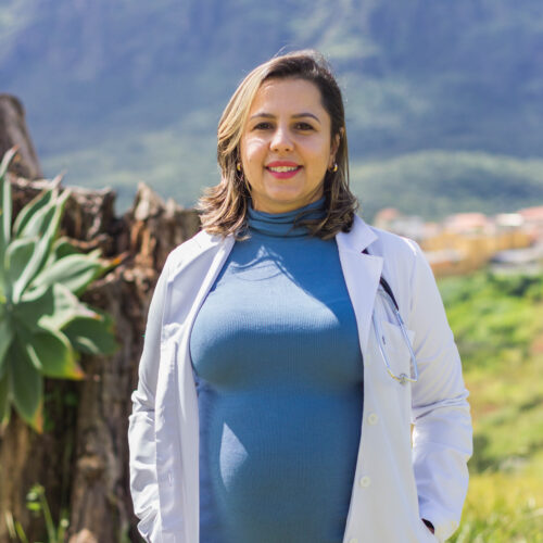Amanda Baraldi de Souza Araujo, Dra.